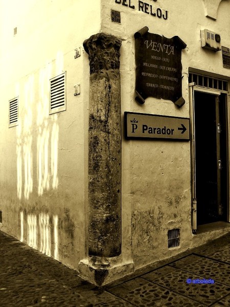 columna pesas del reloj_lznNew