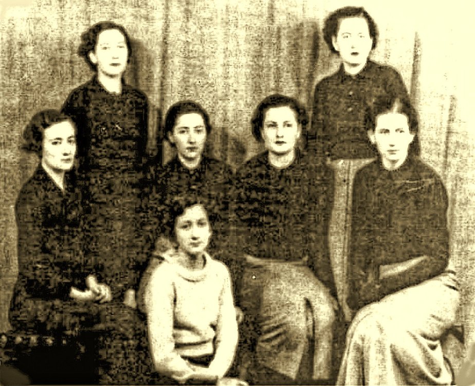 Las niñas de El Altillo3pg_lzn