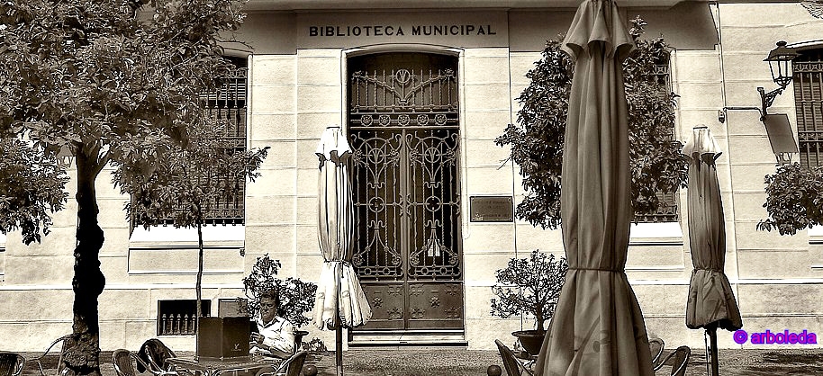 EN LA BIBLIOTECA_lznNew